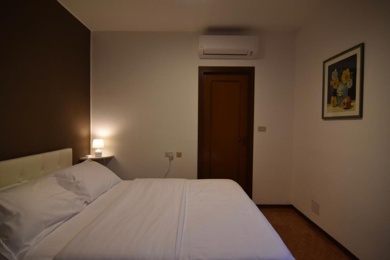 Emilia Suite Bologna Exterior photo